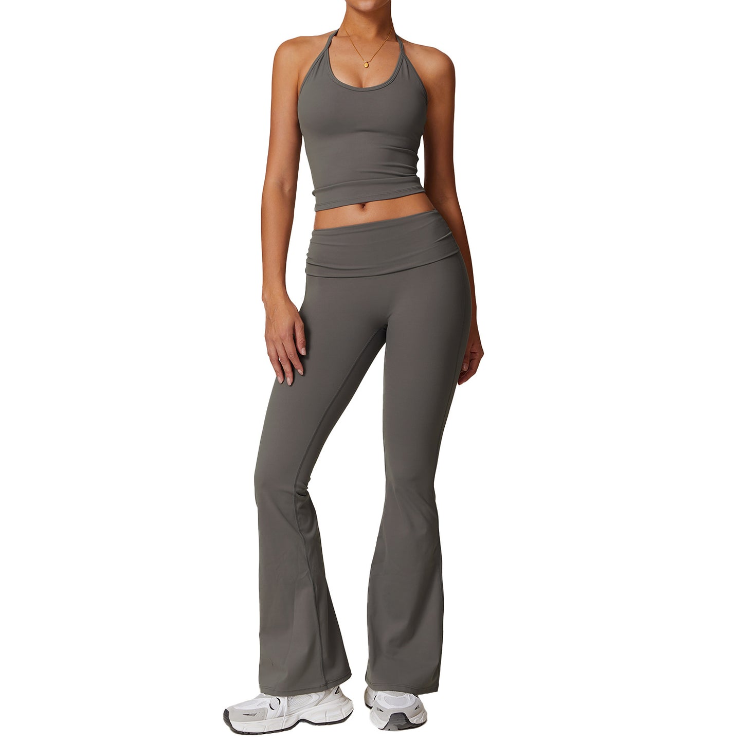 Discover the essence of comfort and style in our yoga wear photo series showcasing trendy sportswear combos FYSE1010