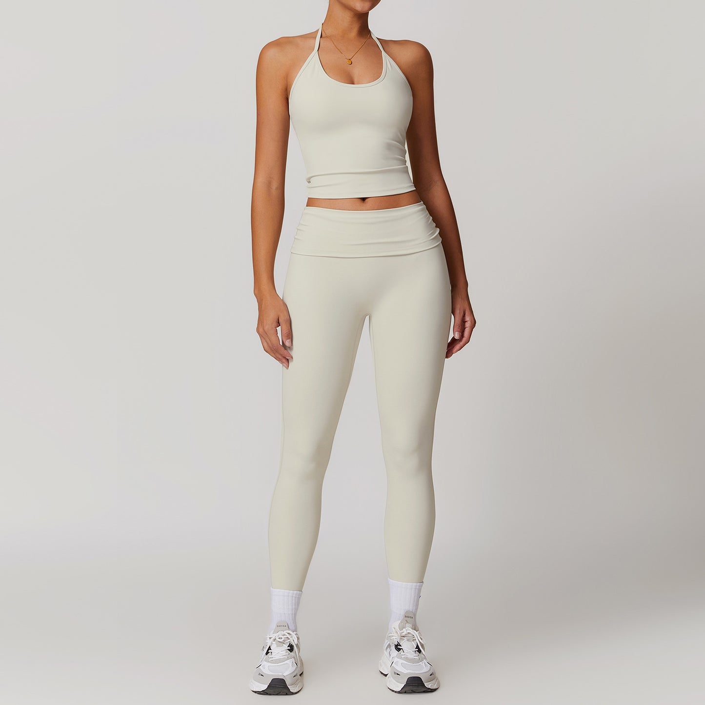 Discover the essence of comfort and style in our yoga wear photo series showcasing trendy sportswear combos FYSE1010