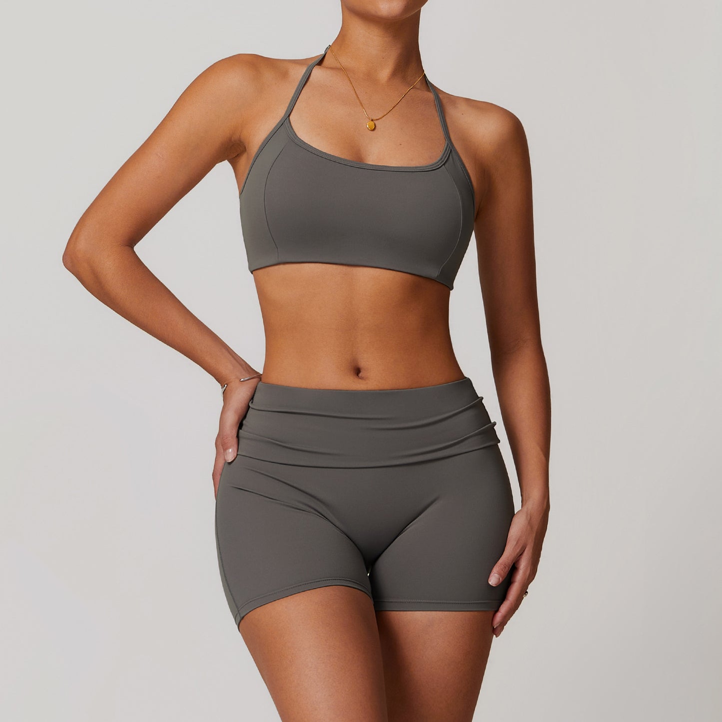Discover the essence of comfort and style in our yoga wear photo series showcasing trendy sportswear combos FYSE1010