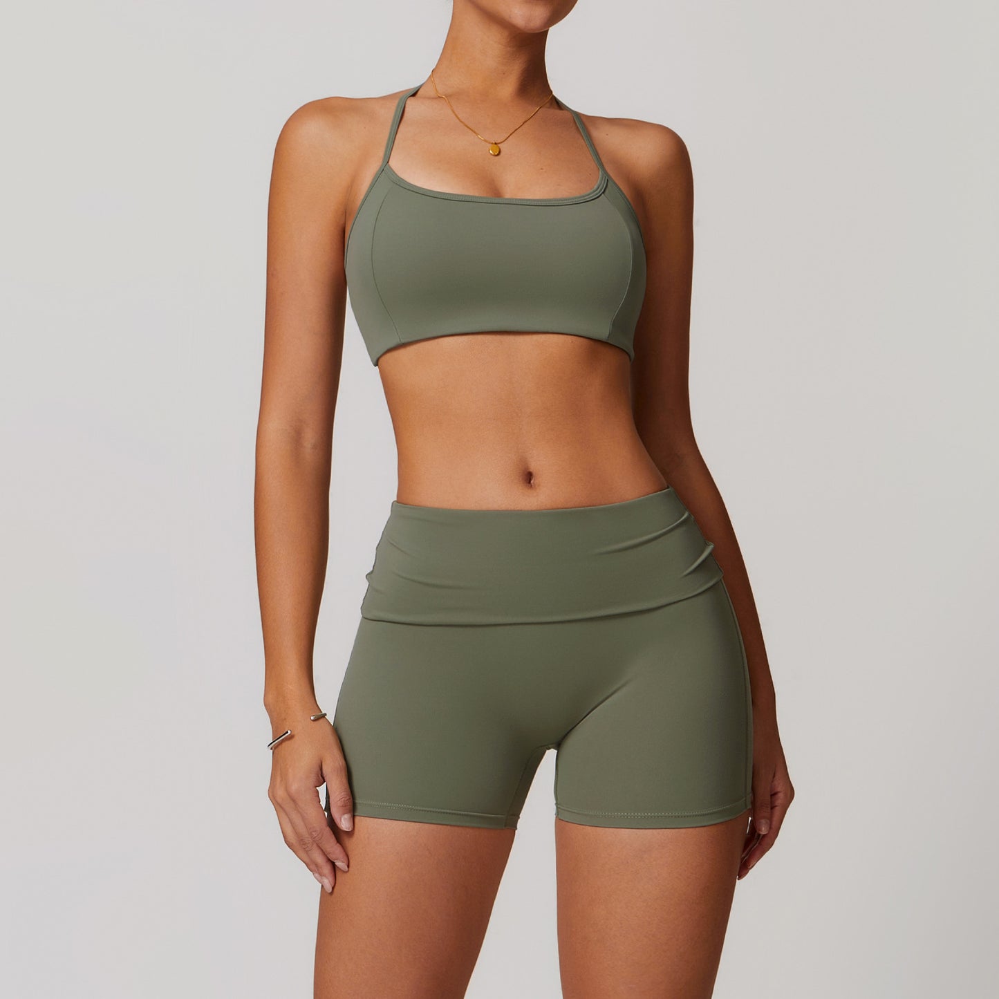 Discover the essence of comfort and style in our yoga wear photo series showcasing trendy sportswear combos FYSE1010