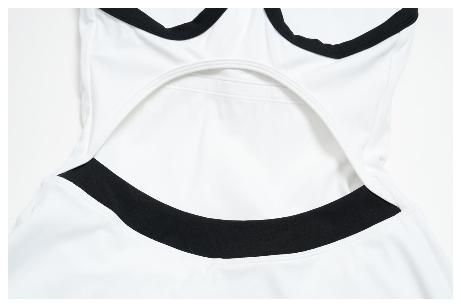 Women’s Tennis Dress with Built-in Shorts & Bra Support – Black & White Contrast Trim Athletic Dress Quick-Dry Workout Dress for Tennis Golf Pickleball & Casual Wear