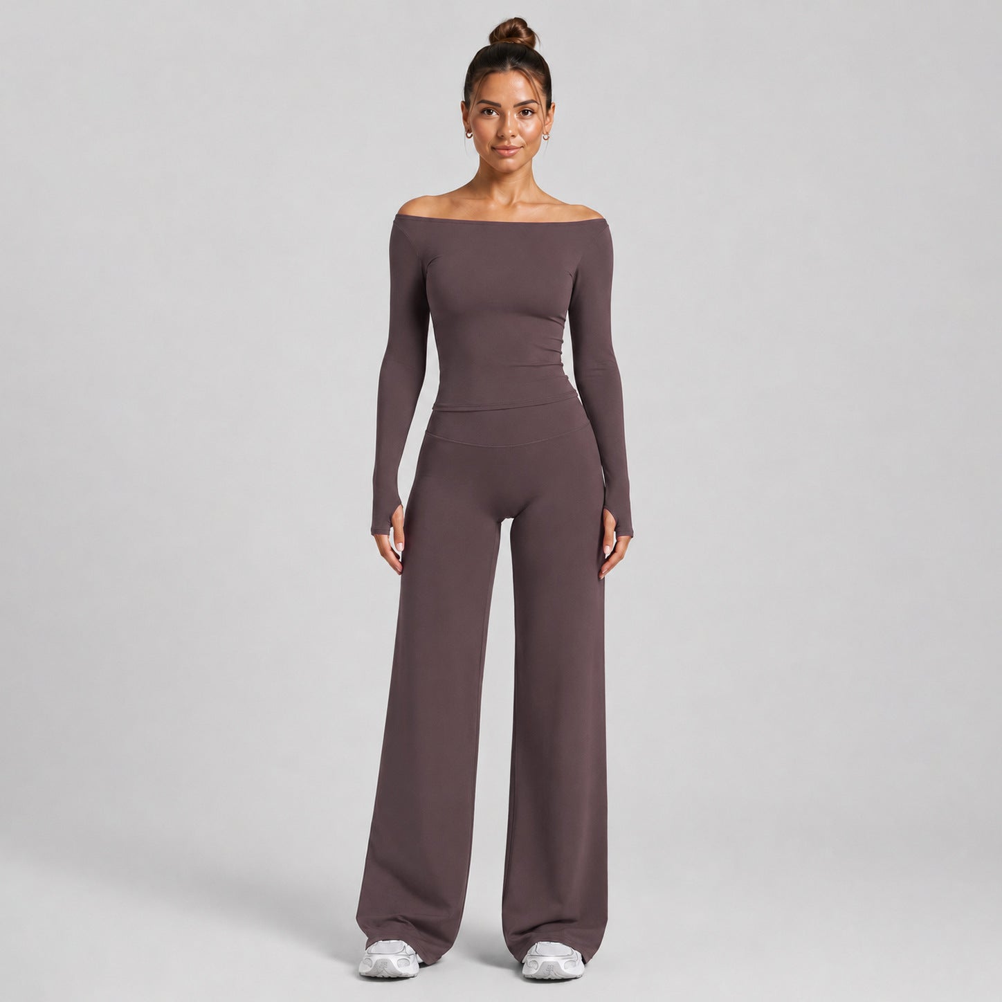 Ladies Long Sleeve Yoga Set Zip Neck Slim Fit Top And High Waist Scrunch Leggings 2 Piece Seamless Gym Set OEM