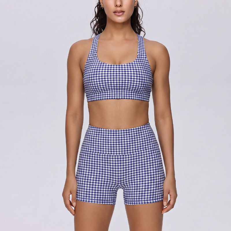Women Short Sleeve Color Block Yoga Set Two Tone Crop Tee And High Waist Biker Shorts 2 Piece Workout Activewear Set