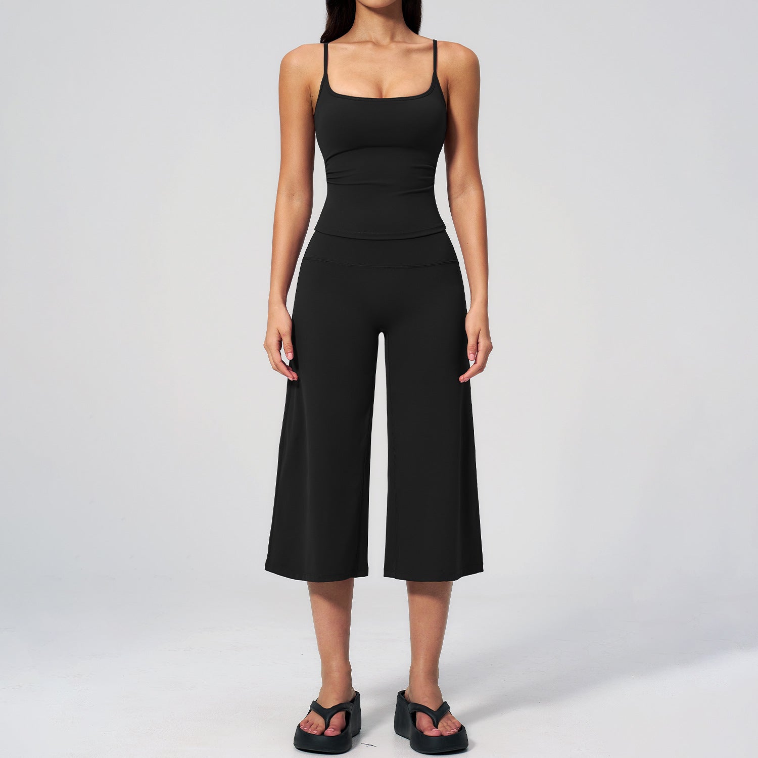 Women’s 2 Piece Workout Set Square Neck Built in Bra Tank Top and High Waist Wide Leg Capri Pants