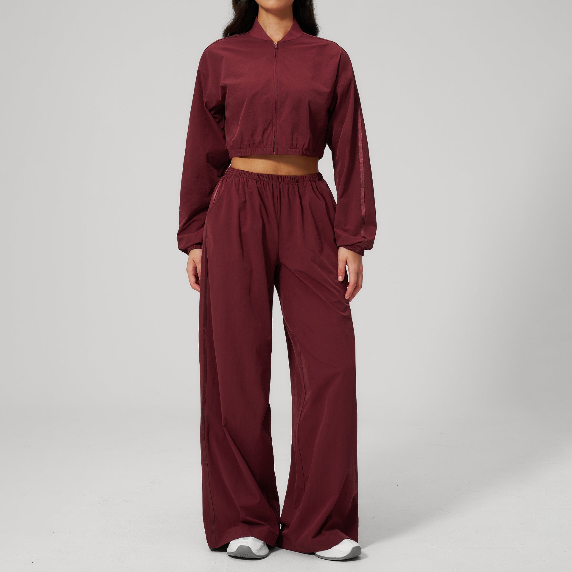 Women’s Lightweight Windbreaker 2-Piece Tracksuit – Cropped  High Waist Wide Leg Pants Loose Casual Streetwear Outfit for Running Gym & Everyday Wear