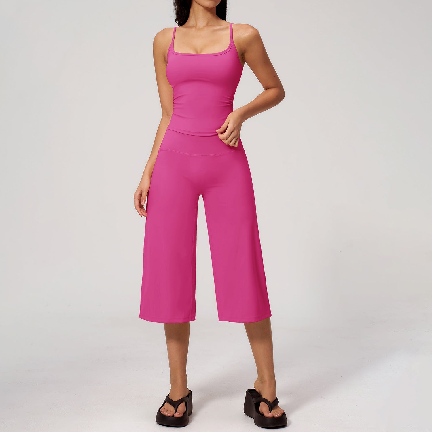 Women’s 2 Piece Workout Set Square Neck Built in Bra Tank Top and High Waist Wide Leg Capri Pants