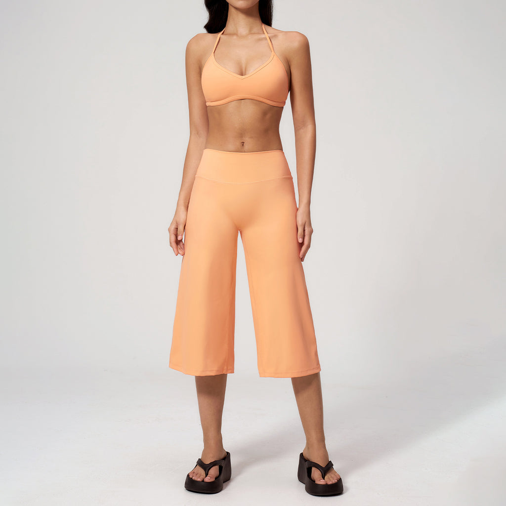 Women’s Halter Sports Bra and High Waist Wide Leg Capri Pants Set