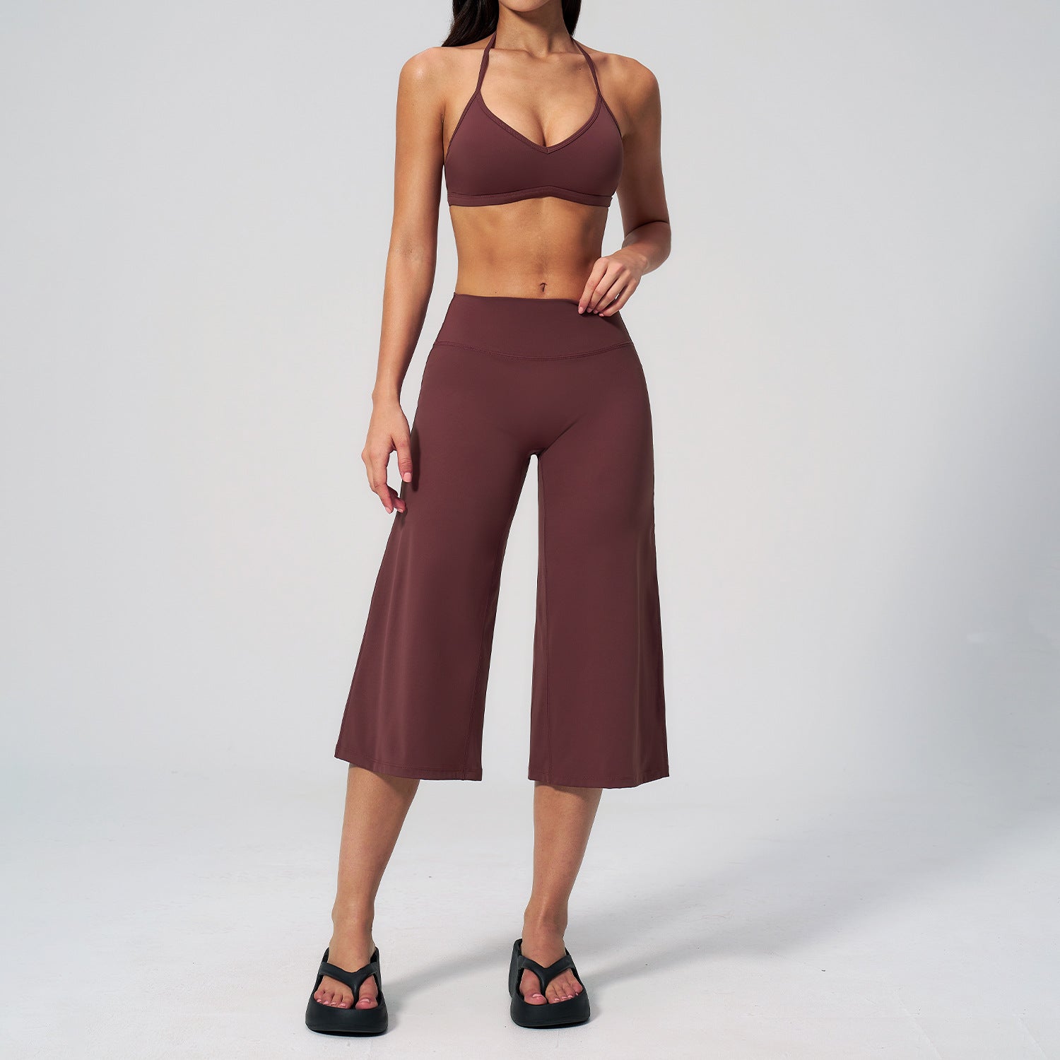 Women’s Halter Sports Bra and High Waist Wide Leg Capri Pants Set